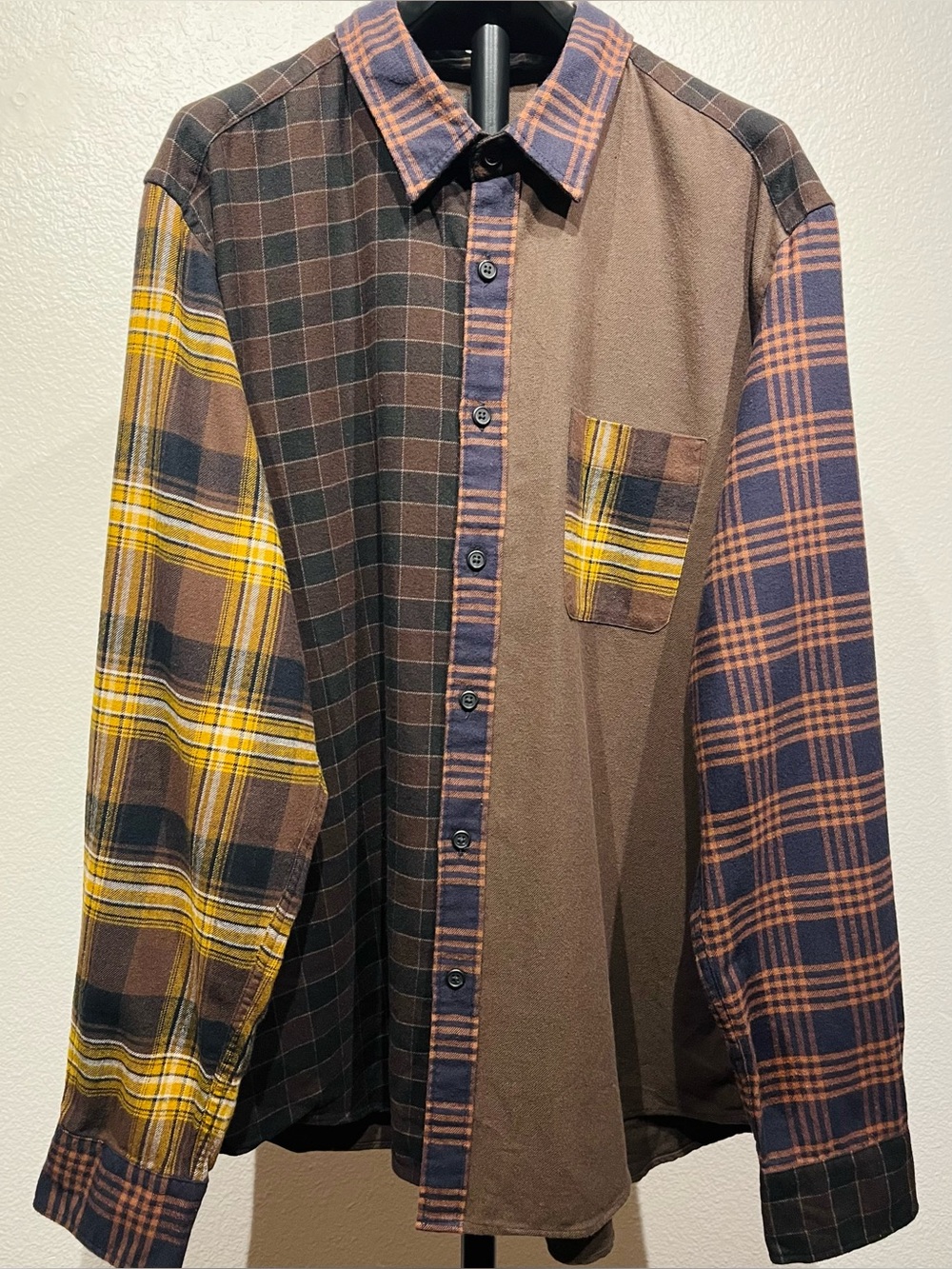 Uniqlo Crazy Plaid Button-Down Shirt - Size XL (Men’s)